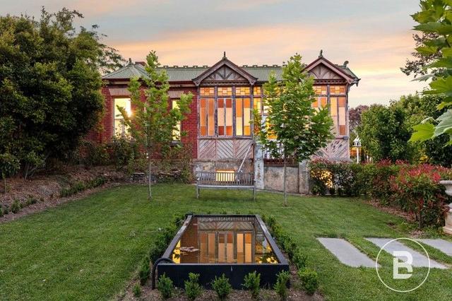 8 Niemann Street, VIC 3550