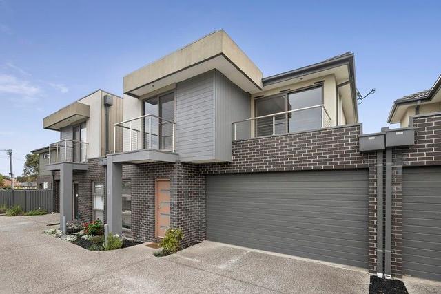 3/8 Rosshire Road, VIC 3015