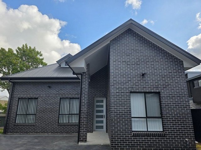 4/9 Simpson Avenue, NSW 2170