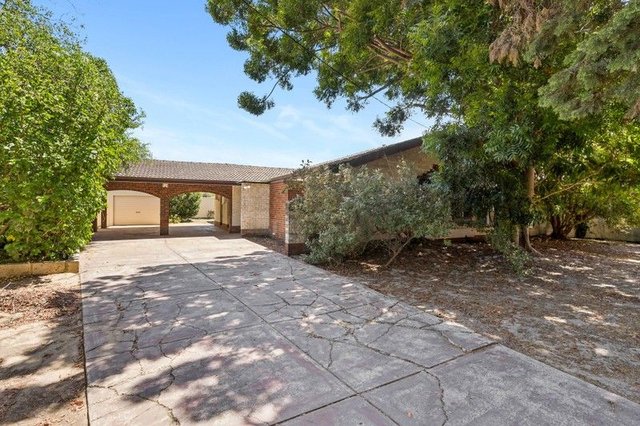 14 Iandra Loop, WA 6155