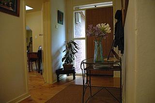 Entrance (2005-01-17)