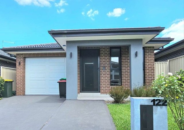 122 Megalong Street, NSW 2769