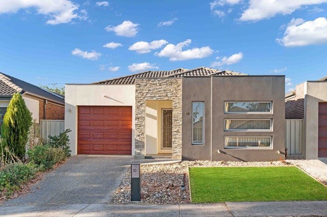 10 Barrington, VIC 3023