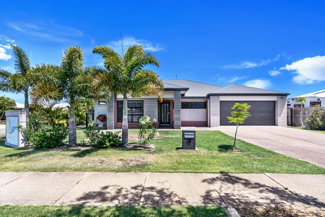 18 Halcro Street, QLD 4655