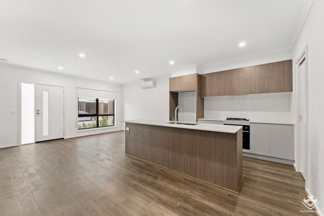 72/72 Fusion Circuit, VIC 3977