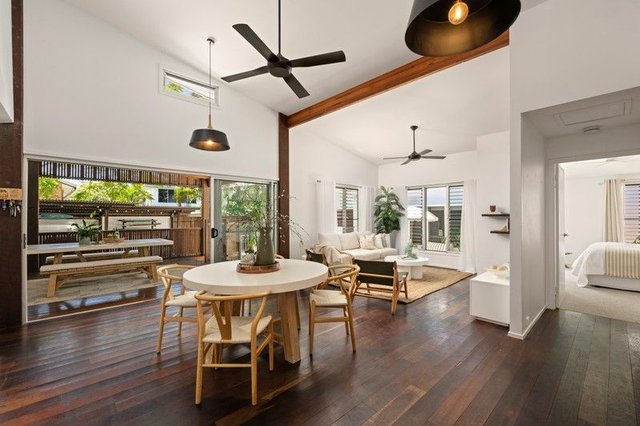 10 Oloway Crescent, QLD 4572