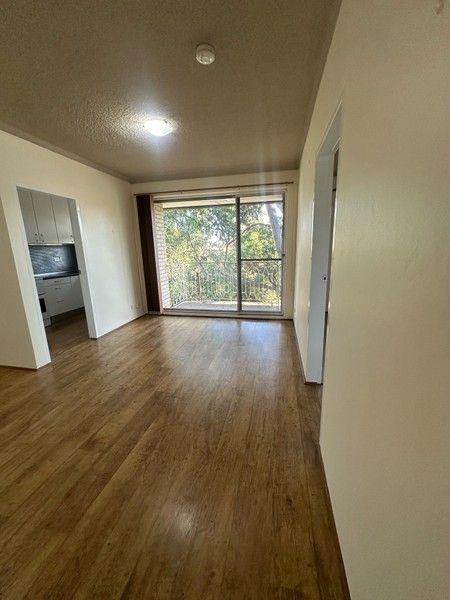 17/10-14 Great Western Highway, NSW 2150