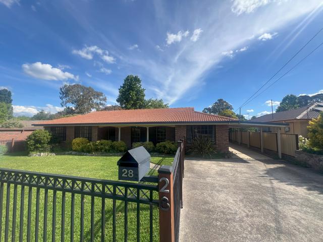 28 Murray Avenue, NSW 2350