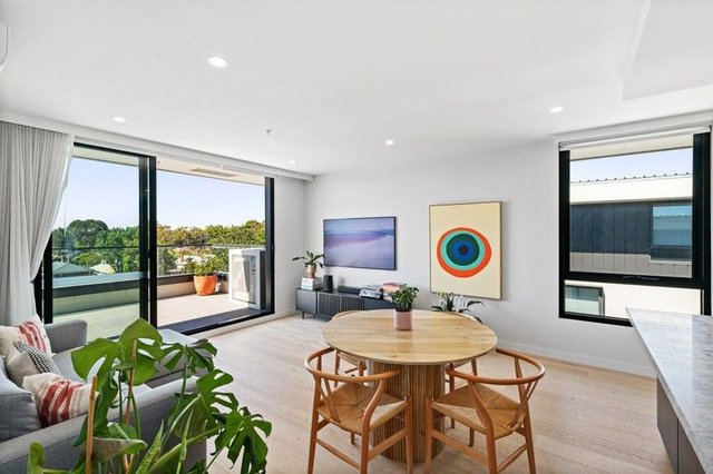401/44-50 Kambrook Road, VIC 3161