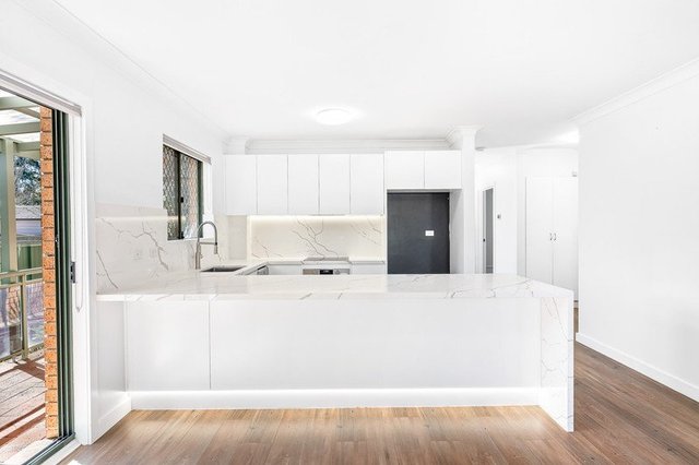 2/81-83 First Avenue, NSW 2194