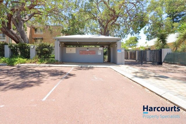 34/15 Friar John Way, WA 6163