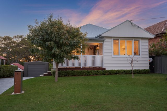15 Longworth Avenue, NSW 2285