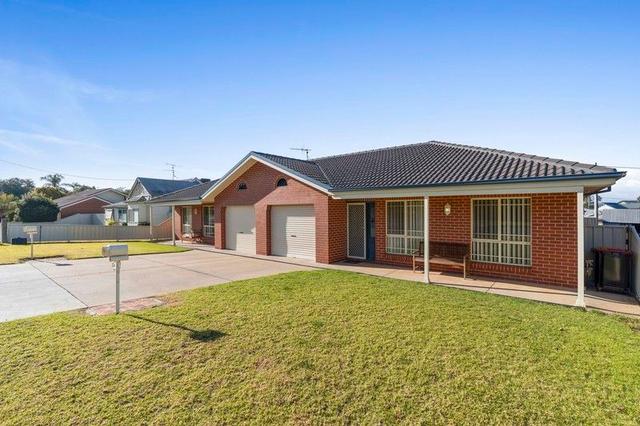 1/4 Wandoo St, NSW 2705