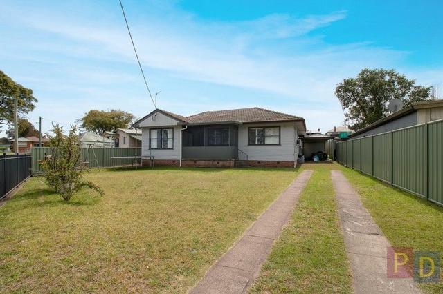 8 Railway Street, NSW 2330