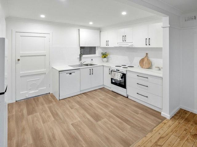 28 Barellan Street, NSW 2680