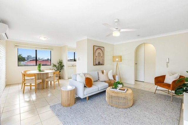 4/445 Hawthorne Road, QLD 4171