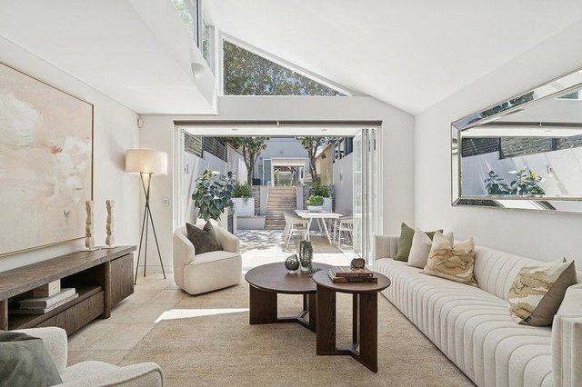 16 Red Lion Street, NSW 2039