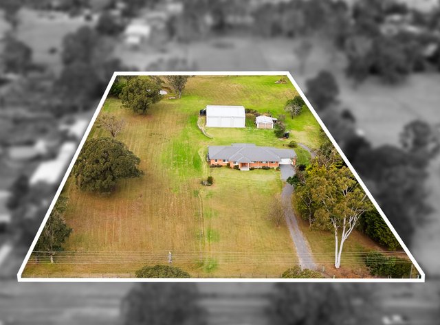 74 Dymond Street, NSW 2574