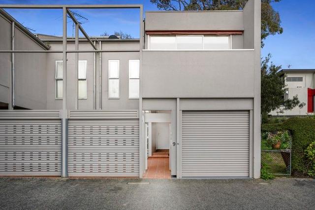 9 St Leonards Place, VIC 3182