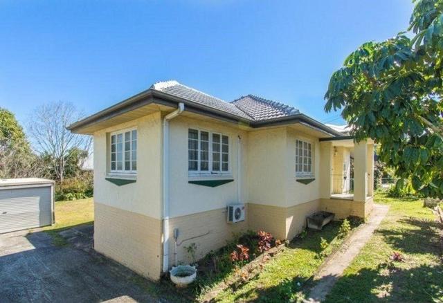 12 Barker Street, QLD 4012