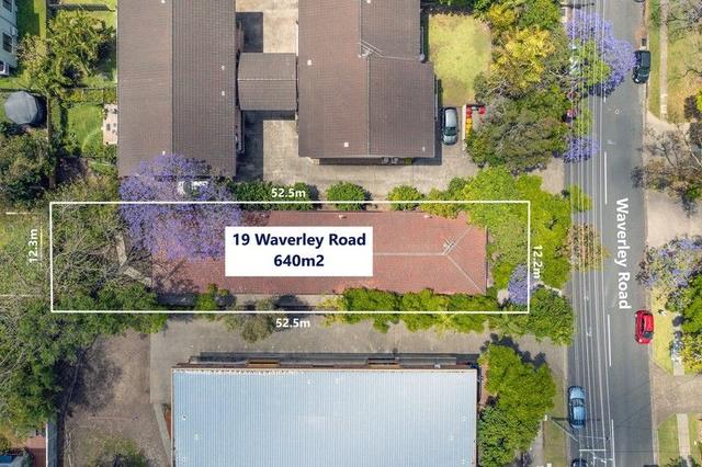 19 Waverley  Road, QLD 4068