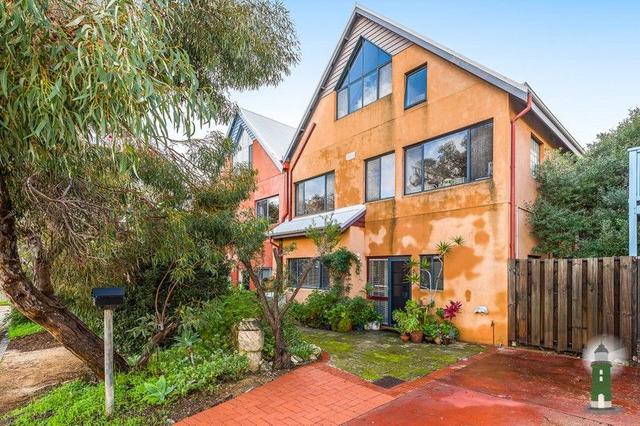 2/6 Bottrill Street, WA 6163