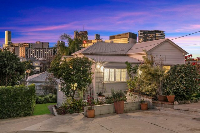 20B Prospect Terrace, QLD 4101