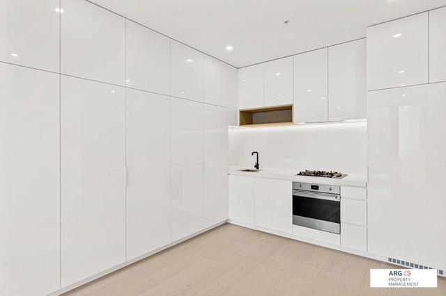 704/2 Bruce Street, VIC 3128