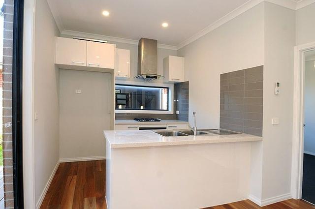 2/56 Lechte Road, VIC 3149