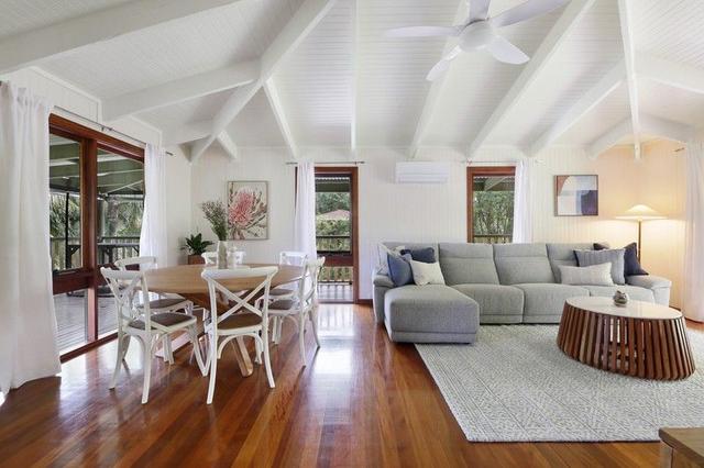 2 Ronelle Court, QLD 4228