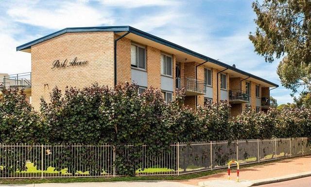 3/28 The Avenue, WA 6009