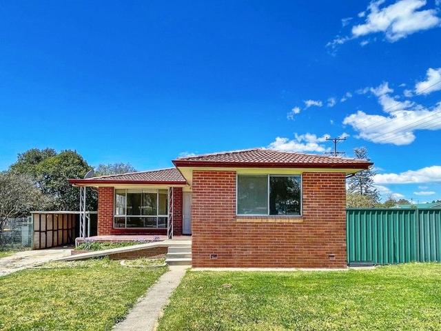 24 Murringo Street, NSW 2594