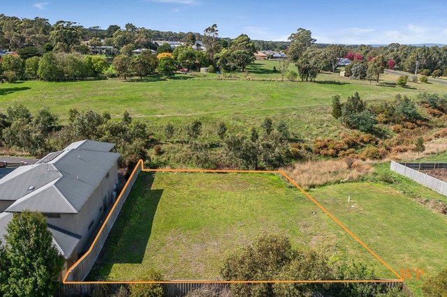 13 Bell Street, VIC 3764