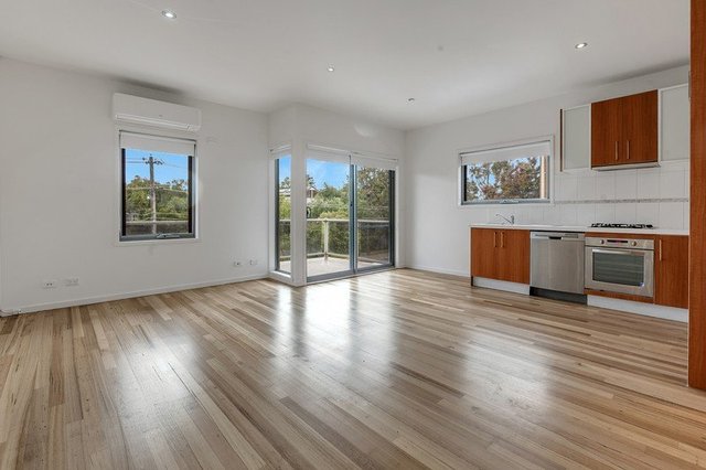 70 Hopetoun Avenue, VIC 3055