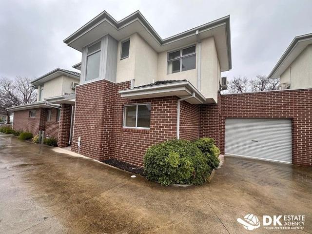 2/38 McLennan Street, VIC 3019