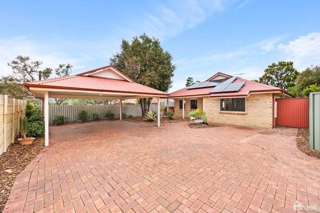 11 Elm Close, WA 6111