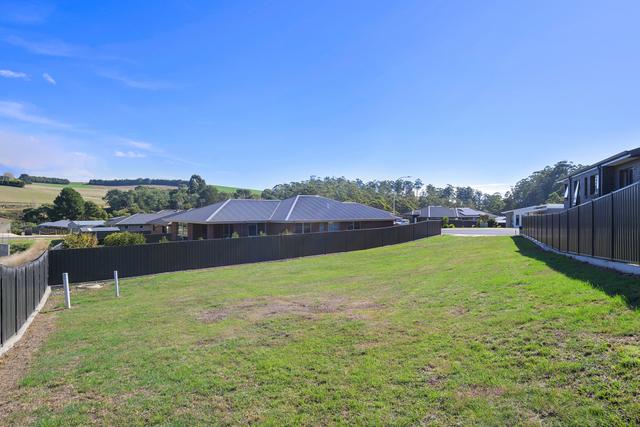 6 Emerald Court, TAS 7320