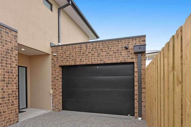 2/74 Lincoln Drive, VIC 3033