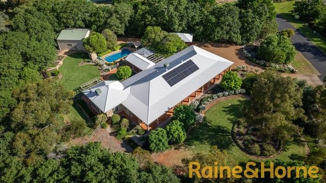 6 Charmere Place, NSW 2830