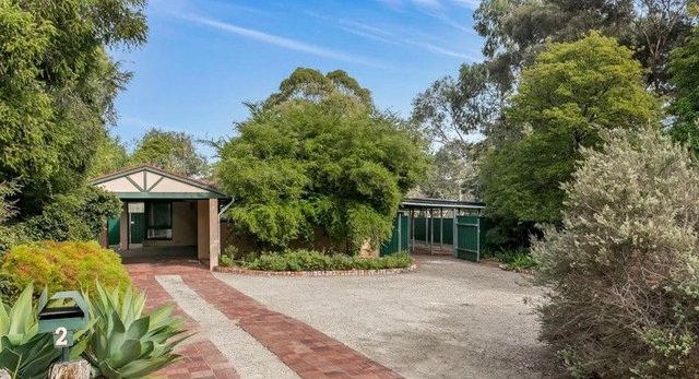 2 Arunta Court, SA 5092