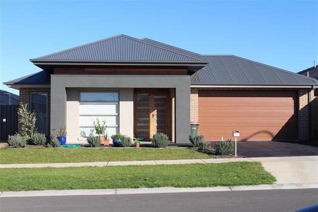 36 Rothschild Road, VIC 3437