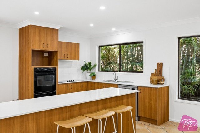 6 Coonardoo Close, QLD 4074