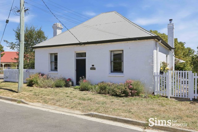 24 Howick Street, TAS 7301