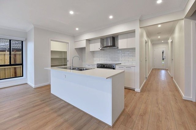 23 Zoe Street, VIC 3429