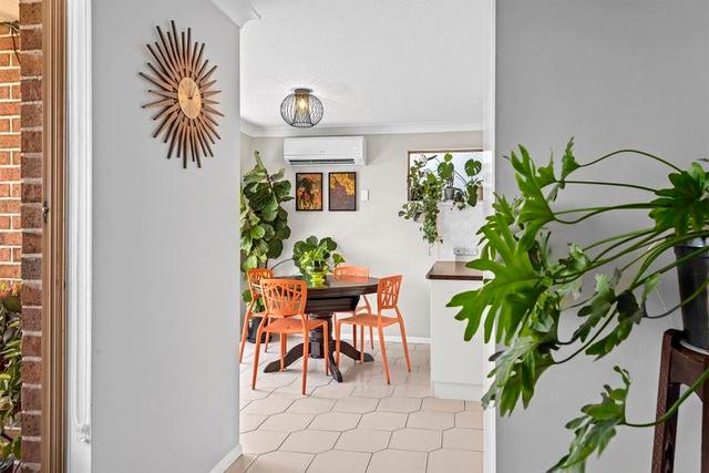 1/10 Portland Street, QLD 4103