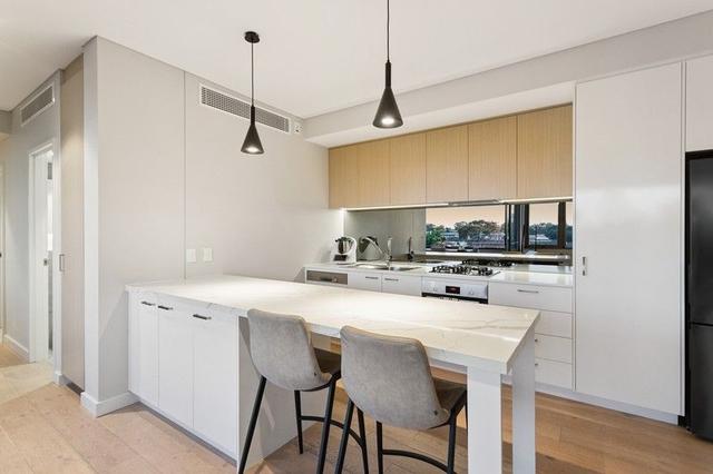 404/20A Henley Street, WA 6152
