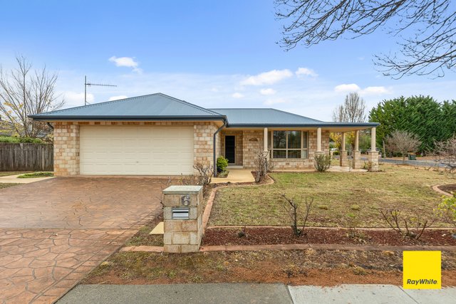 6 Birch Drive, NSW 2621