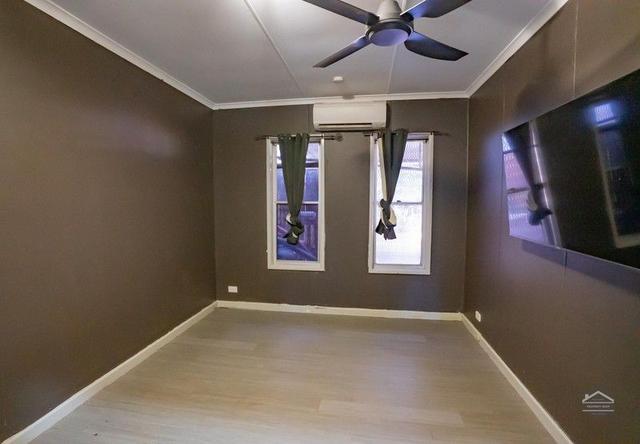 2 John Way, WA 6722