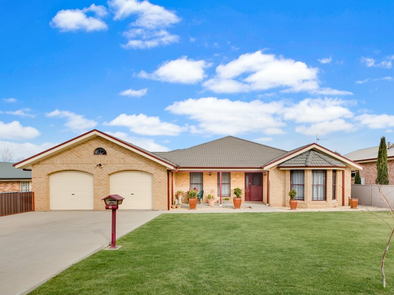 13 Brennan Crescent, Oberon NSW 2787 Allhomes