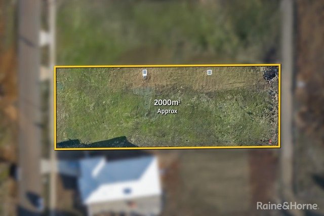 8 McCluskey Street, VIC 3431